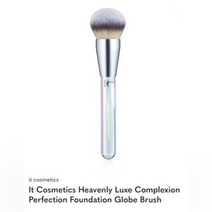 IT Cosmetics Complexion Perfection Foundation Globe Brush_NEW in  Sealed  Tube